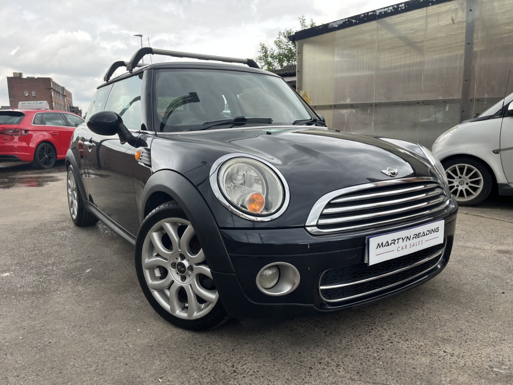 2009 MINI HATCH